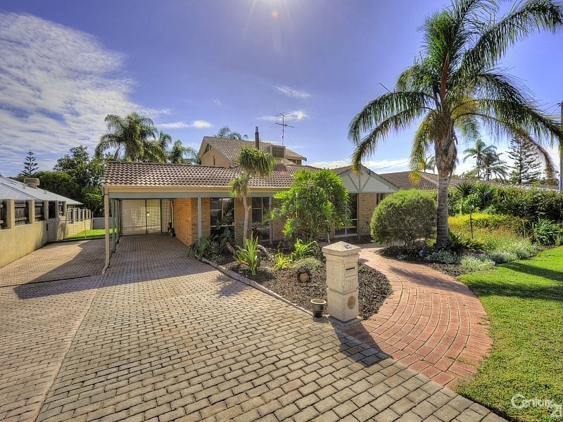 52 Janis Street, Halls Head WA 6210