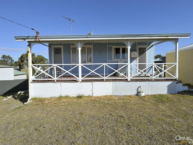 5 Flight Street, Falcon WA 6210