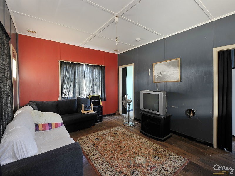 5 Flight Street, Falcon WA 6210