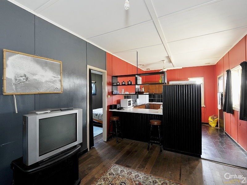 5 Flight Street, Falcon WA 6210