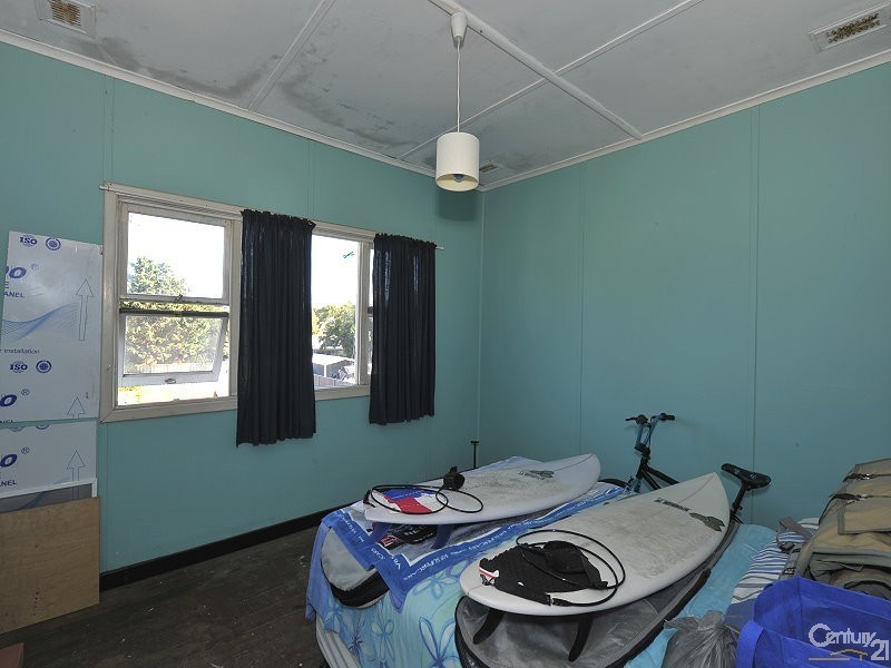 5 Flight Street, Falcon WA 6210