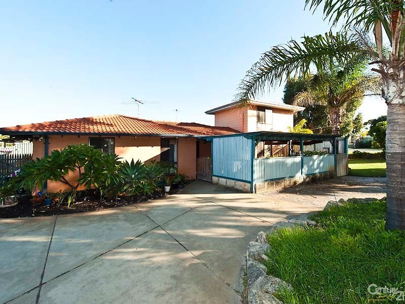 8 Blue Fin Drive, Golden Bay WA 6174