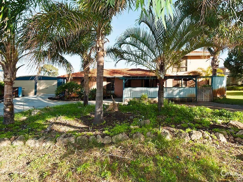 8 Blue Fin Drive, Golden Bay WA 6174