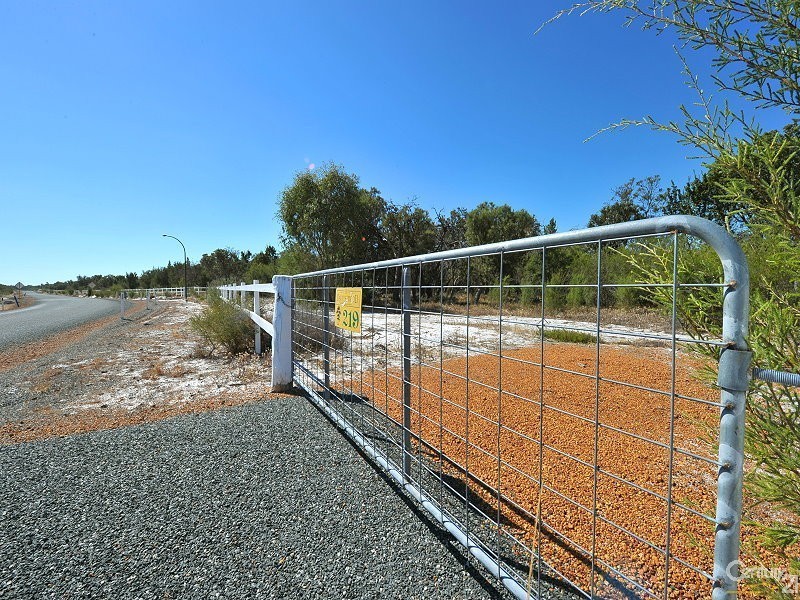 219 Bush Retreat, Nambeelup WA 6207