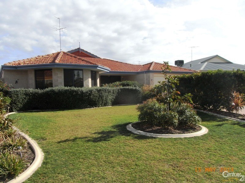 24 Aldenham Heights, Halls Head WA 6210