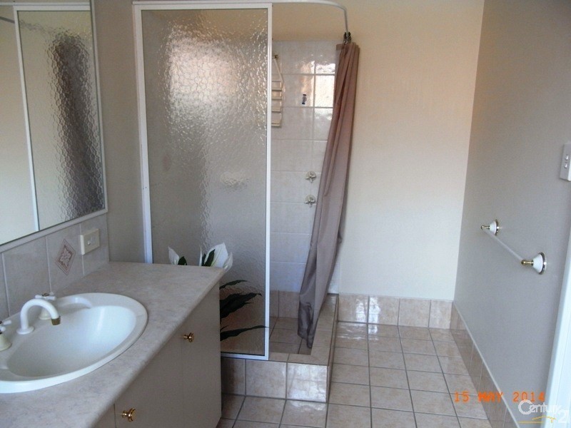 24 Aldenham Heights, Halls Head WA 6210