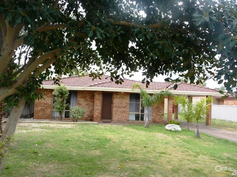 41 Marungi Way, Greenfields WA 6210
