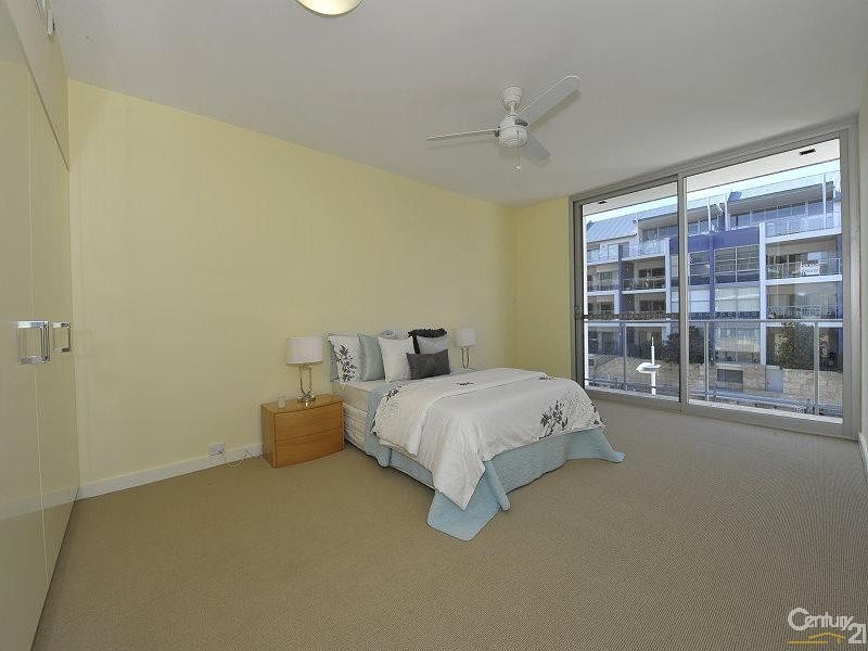 10/4 Torcello Mews, Mandurah WA 6210