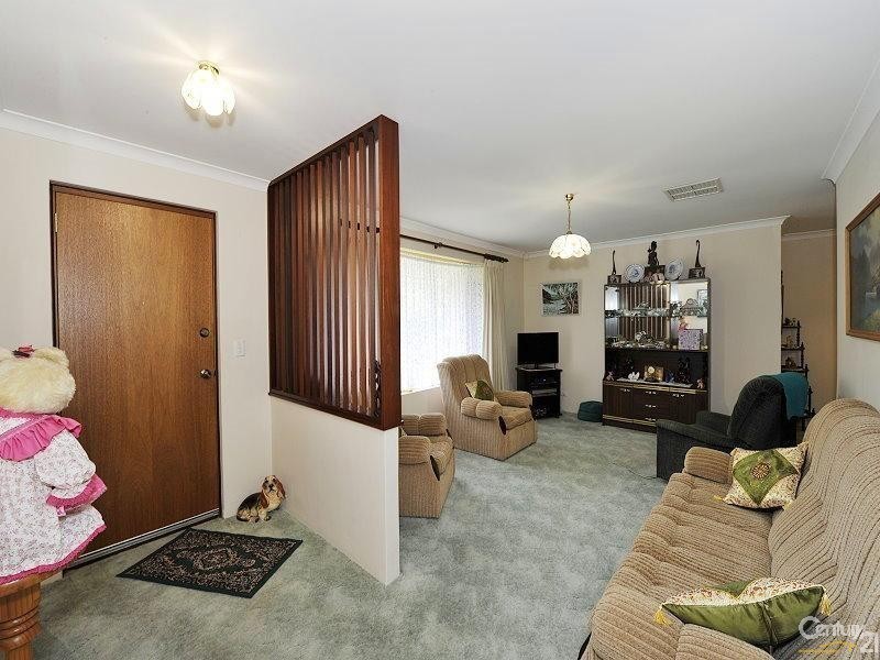 7 Foster Road, Coodanup WA 6210