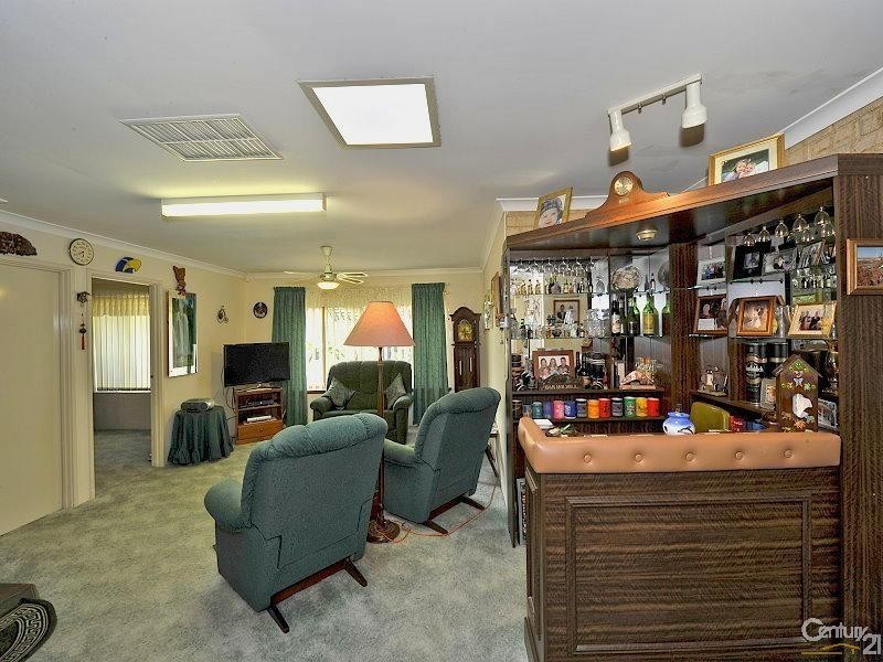 7 Foster Road, Coodanup WA 6210