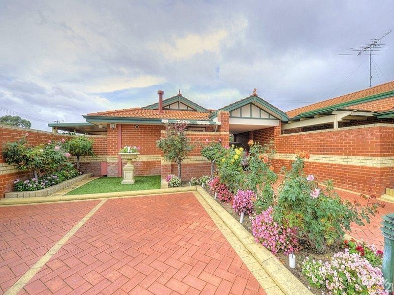 Unit 2/2-4 Randell Street, Mandurah WA 6210