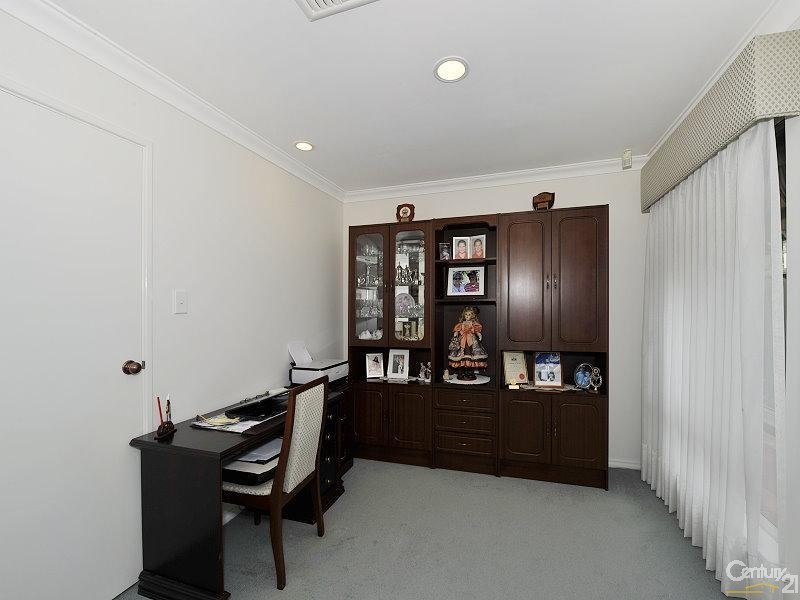 Unit 2/2-4 Randell Street, Mandurah WA 6210