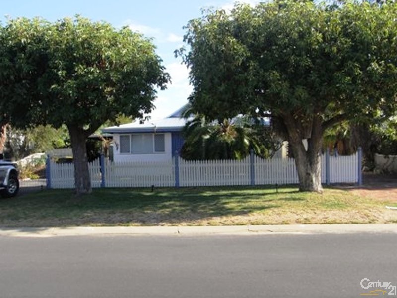 31B Hackett Street, Mandurah WA 6210