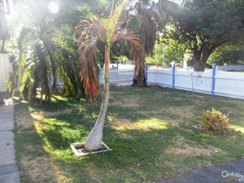 31B Hackett Street, Mandurah WA 6210