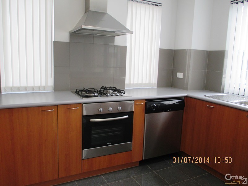 24/206 Mary Street, Halls Head WA 6210