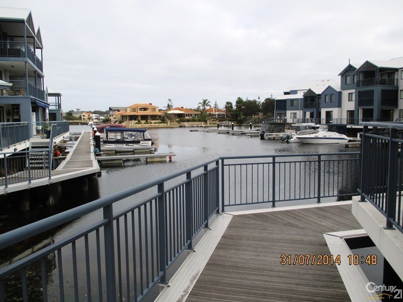 24/206 Mary Street, Halls Head WA 6210