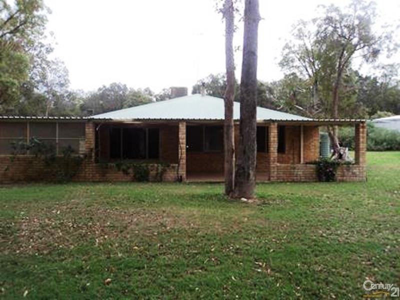 10 Yalgorup Drive, Bouvard WA 6211