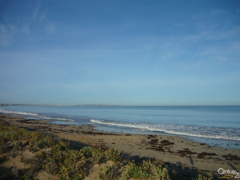 9 Parmelia Way, Madora Bay WA 6210