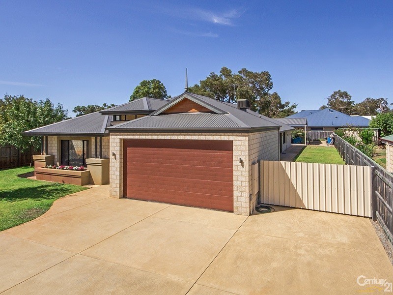 68  Beacham Street, Coodanup WA 6210