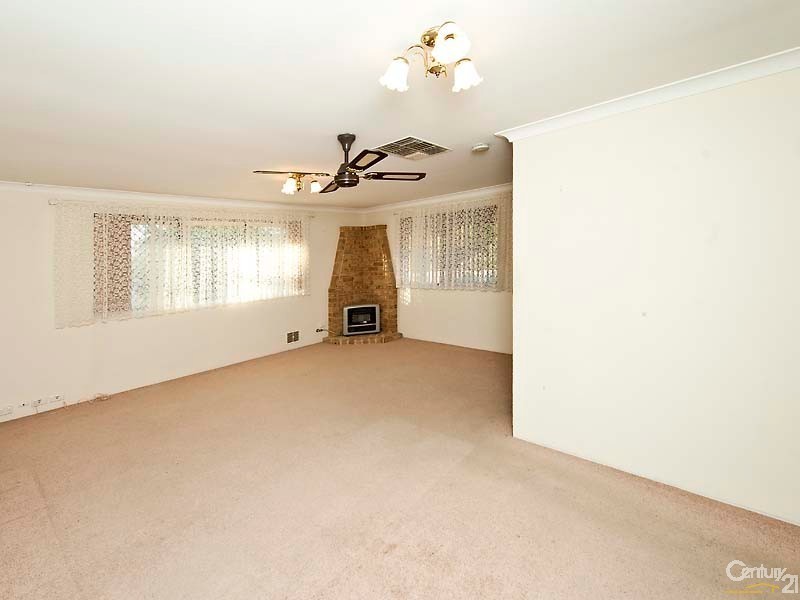 31 Wyeree Road, Mandurah WA 6210