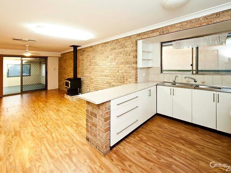 31 Wyeree Road, Mandurah WA 6210