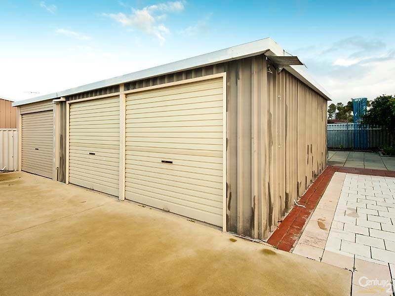 31 Wyeree Road, Mandurah WA 6210