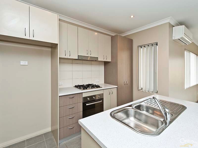 19 Waterview Way, Singleton WA 6175