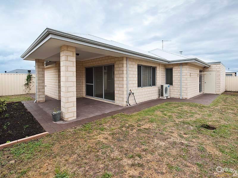 19 Waterview Way, Singleton WA 6175