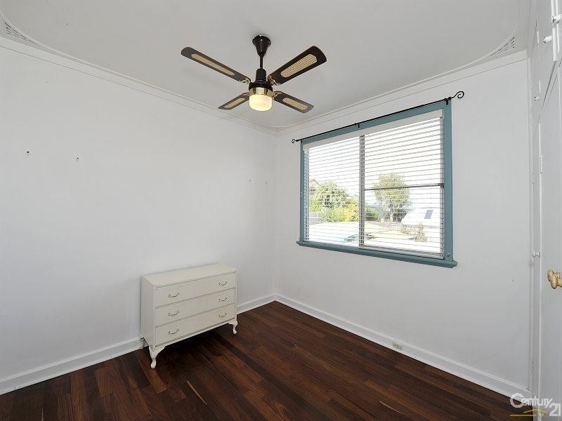 48 Challenger Road, Madora Bay WA 6210