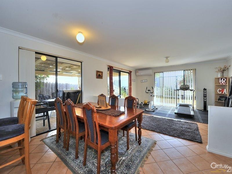 14 Sunderland Close, Greenfields WA 6210