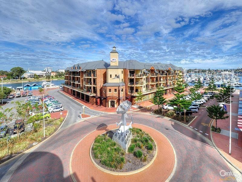 32/37 Dolphin Drive, Mandurah WA 6210