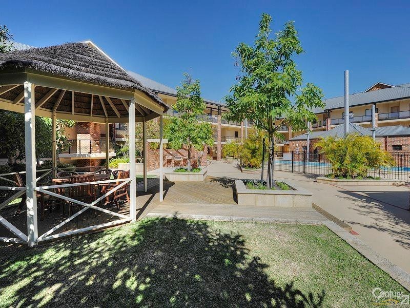 32/37 Dolphin Drive, Mandurah WA 6210