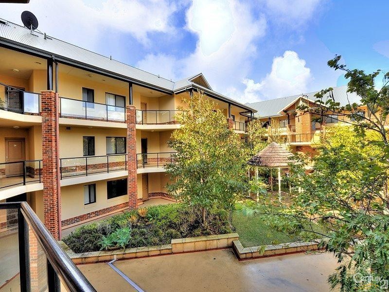 32/37 Dolphin Drive, Mandurah WA 6210