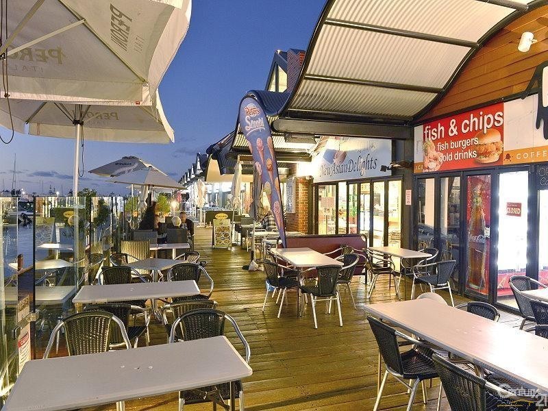 32/37 Dolphin Drive, Mandurah WA 6210