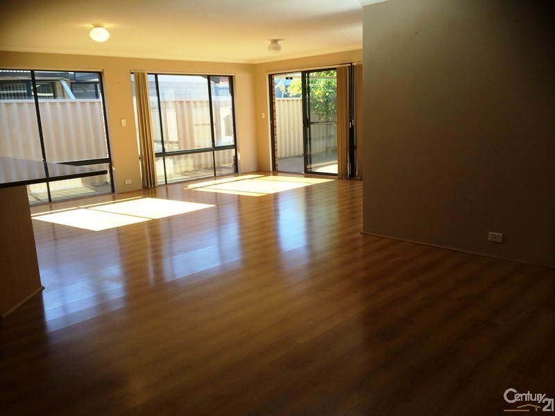 9 Fremont Crescent, Secret Harbour WA 6173