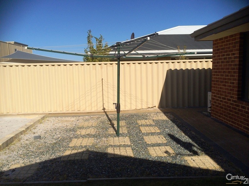 9 Fremont Crescent, Secret Harbour WA 6173