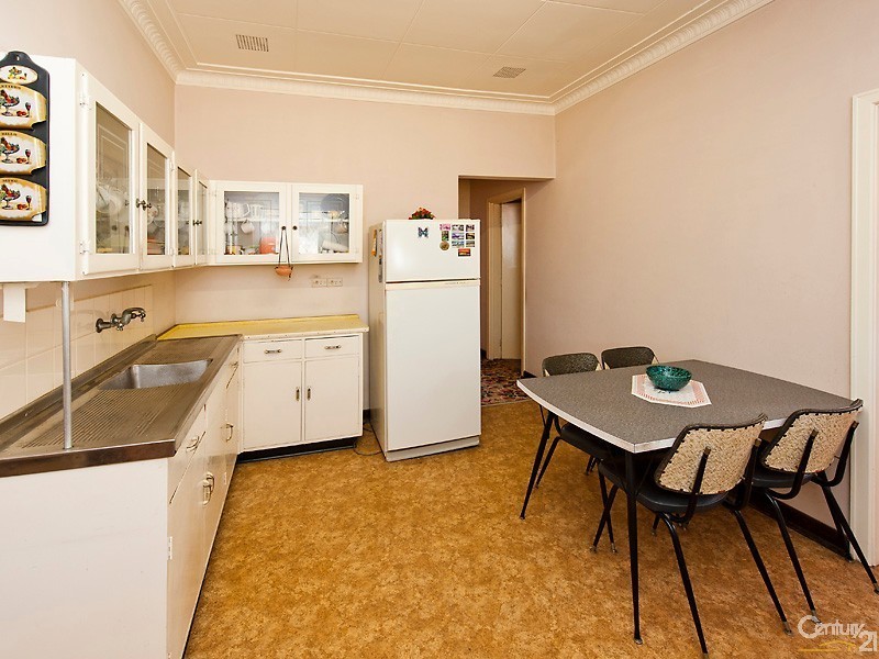 69 Tuckey Street, Mandurah WA 6210