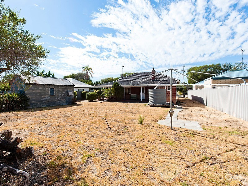 69 Tuckey Street, Mandurah WA 6210