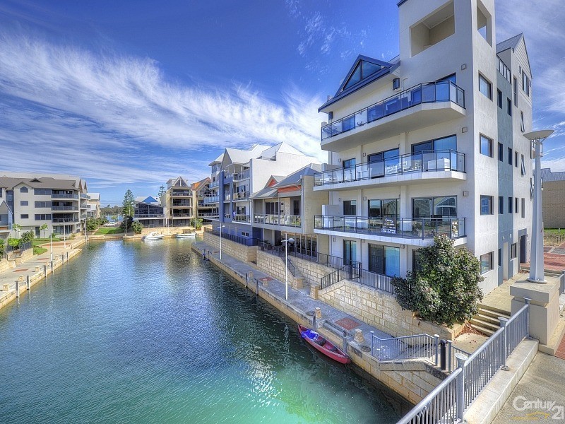 3/1 Florian Mews, Mandurah WA 6210