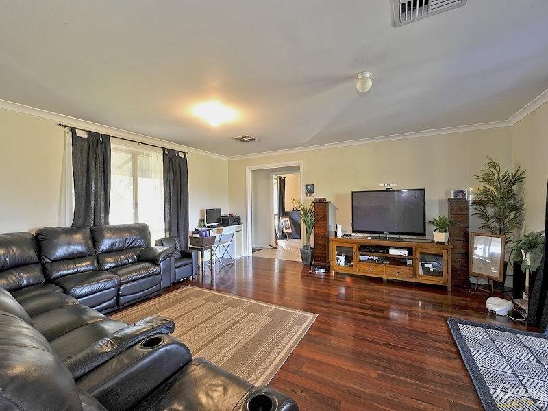 73 Ibis Retreat, Stake Hill WA 6181