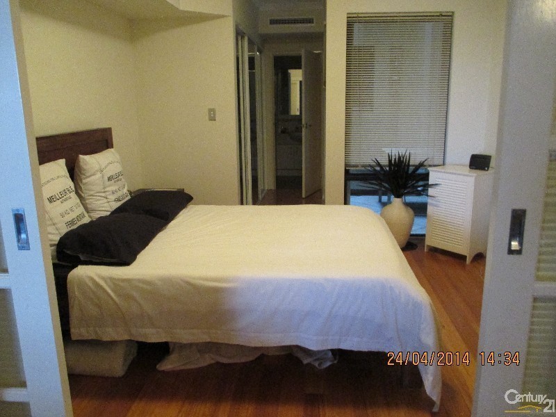 2/51 Breakwater Parade, Mandurah WA 6210