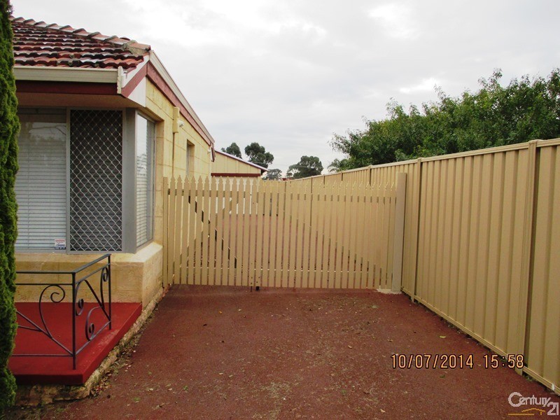 32 Peel Street, Mandurah WA 6210