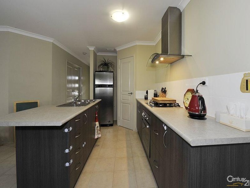 10 Helena Way, Pinjarra WA 6208