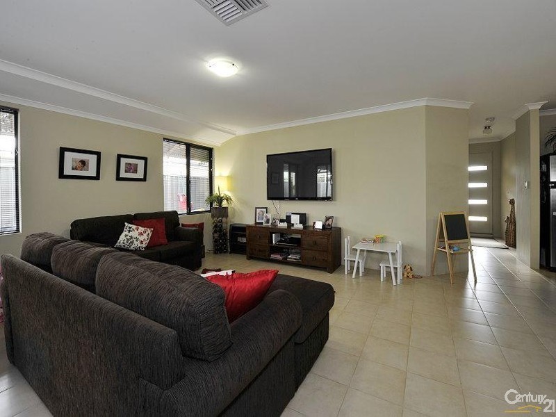 10 Helena Way, Pinjarra WA 6208