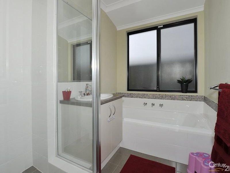 10 Helena Way, Pinjarra WA 6208