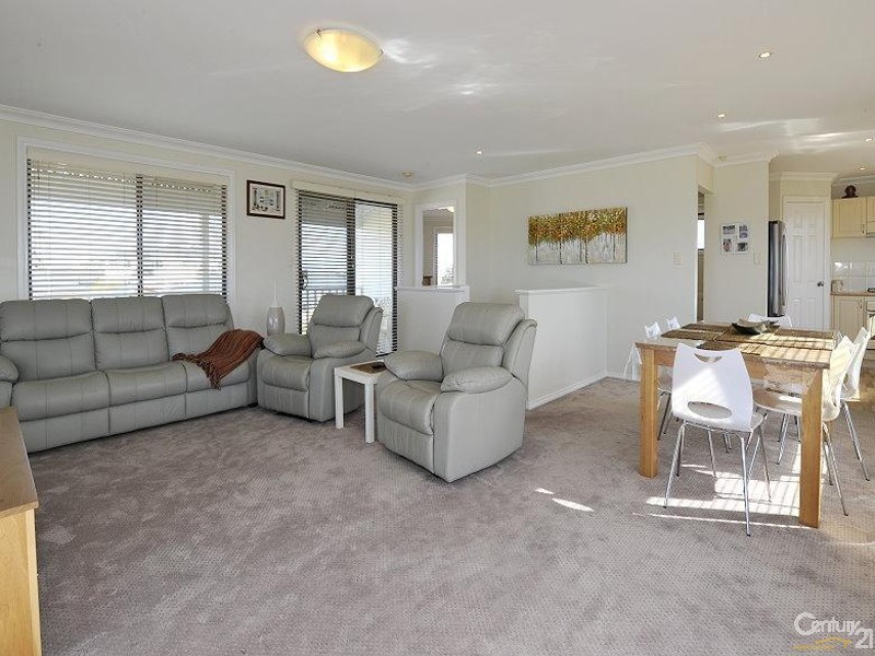 16 Albany Drive, Dawesville WA 6211