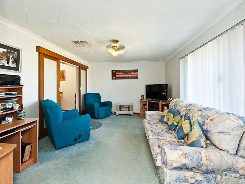 24 Forward Street, Mandurah WA 6210