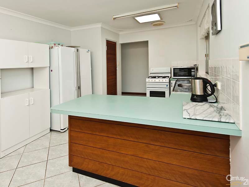 24 Forward Street, Mandurah WA 6210