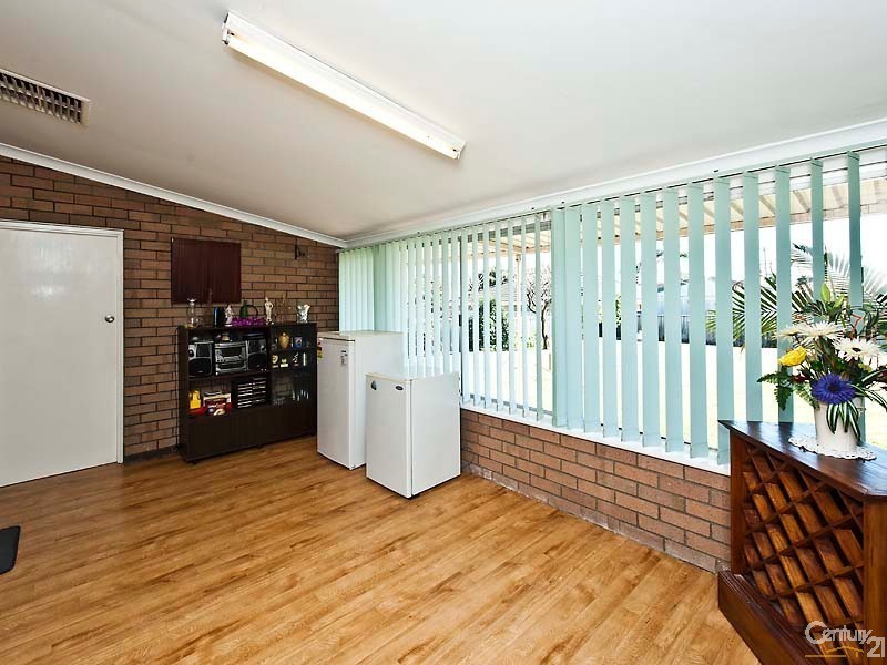 24 Forward Street, Mandurah WA 6210