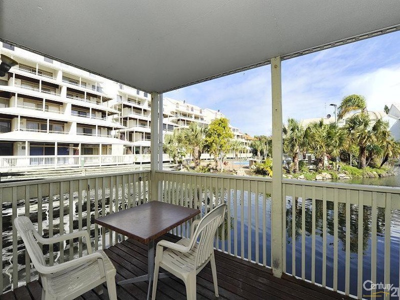 49/132 Mandurah Terrace, Mandurah WA 6210